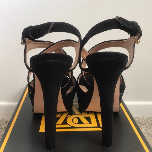 Pour La Victoire suede heeled sandals - size 8M - Picture 4 of 6